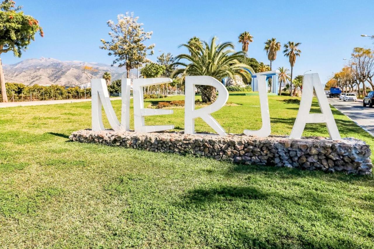 2 Bedroom Calle Carabeo, Free Wi-fi Apartment Nerja
