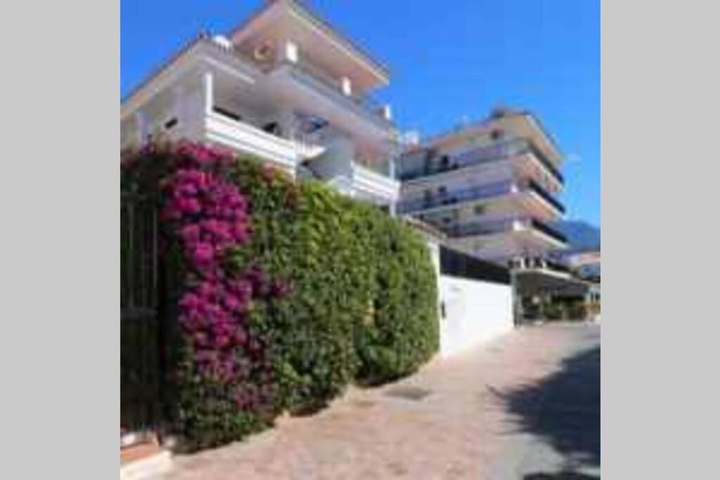 2 Bedroom Calle Carabeo, Free Wi-fi Appartement *