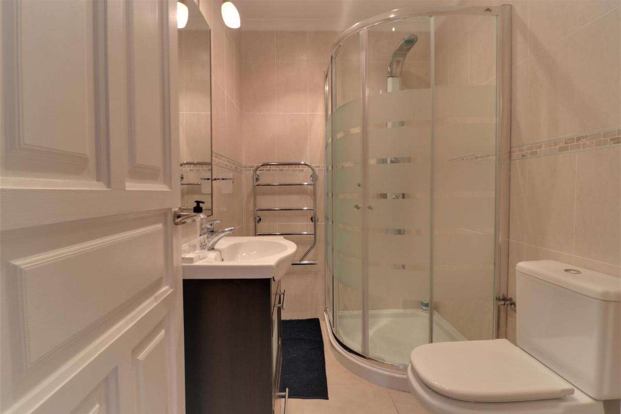 2 Bedroom Calle Carabeo, Free Wi-fi Appartement